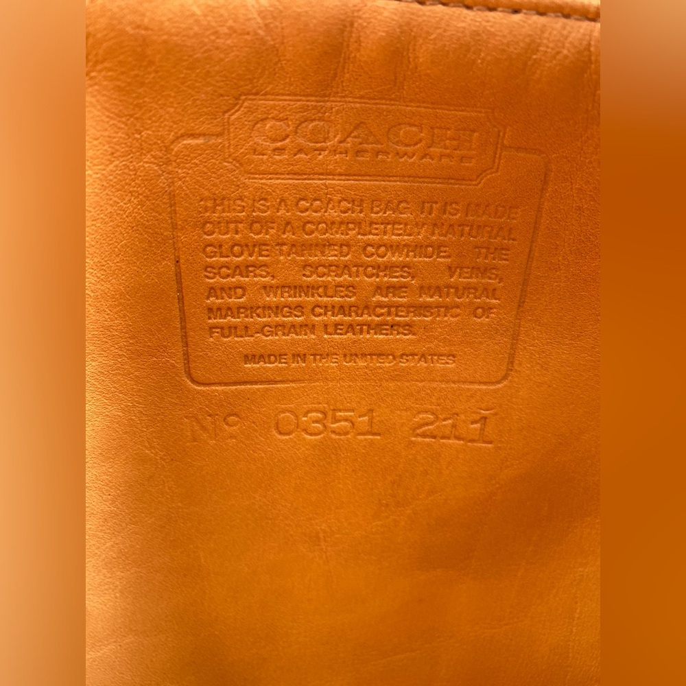 Vintage Coach Monterey Hobo #4027 Butterscotch Leather Shoulder Bag w/ Hangtag - Picture 16 of 16
